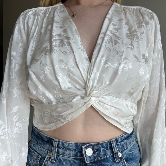 Zara blouse twist crop top - Picture 4 of 9